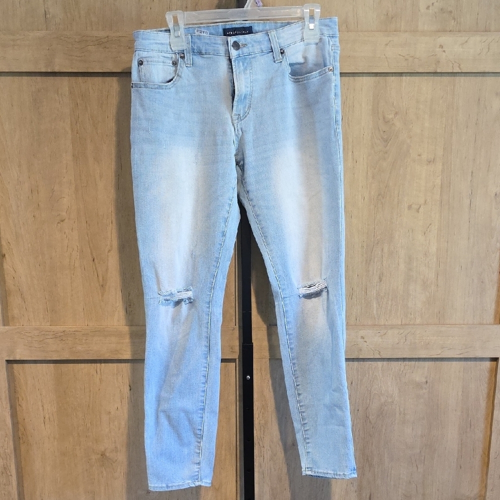 (J16) Aeropostale Light Blue Denim Diistress Jeans Sz 32 X 30